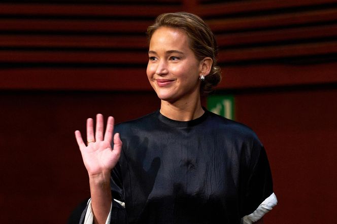 Jennifer Lawrence idzie pod nóż! Powiększy biust, ale tego nie zrobi nigdy