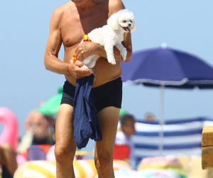 Jan Englert z żoną i ćorką w Juracie