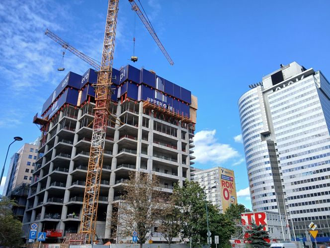 Wieżowiec Upper One w Warszawie w budowie