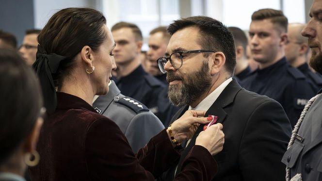 Gdańsk ma nowych policjantów. Złożyli ślubowanie [GALERIA]