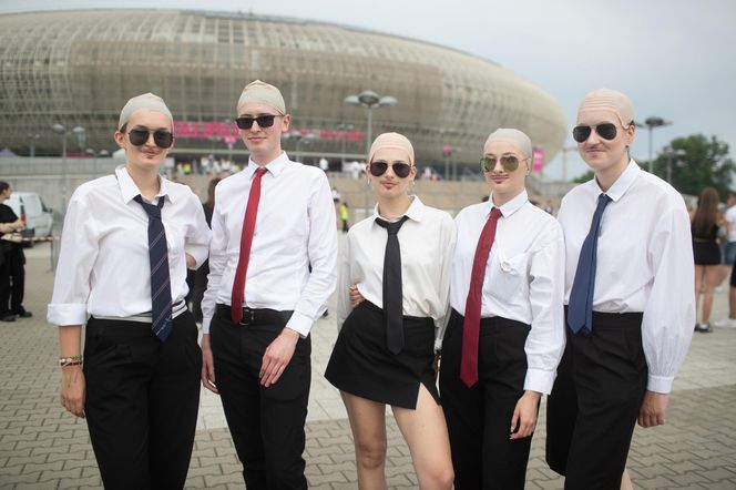 Fani przed koncertem Pitbulla