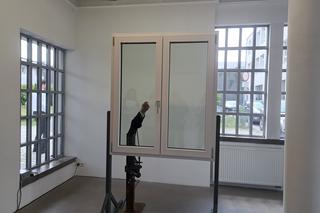 Nowa wystawa w galerii Mocak. Motywem przewodnik są okna