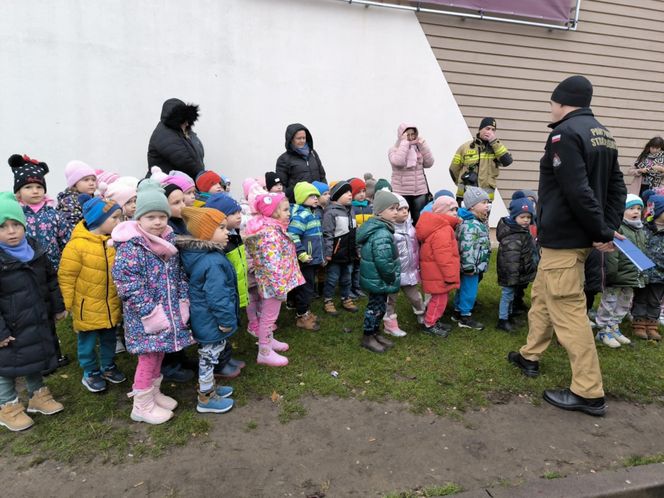 Strażacy pod leszczyńskim Multikinem 