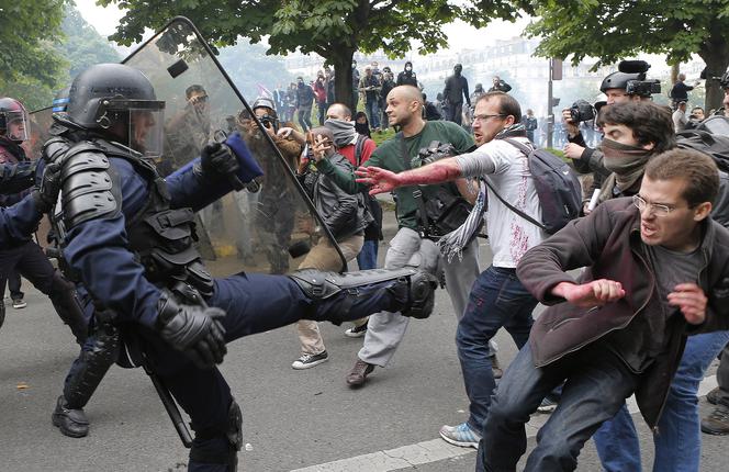 Rusza EURO 2016, a Francja w ogniu! STRAJKI, POWODZIE, BURDY KIBICÓW! Katastrofa na EURO!