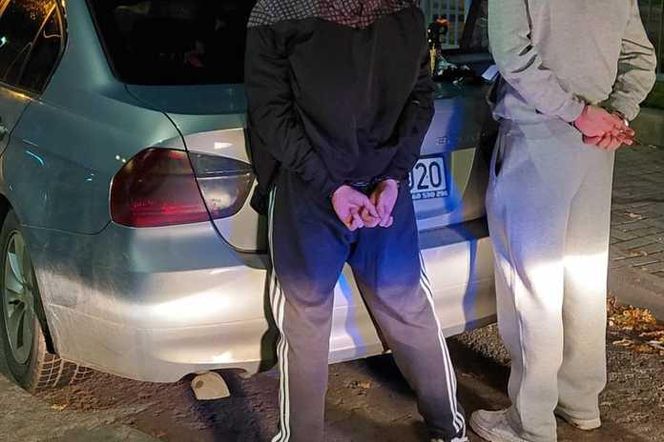 Policjanci z Tarnowa zatrzymali pojazd z niebezpiecznymi przedmiotami