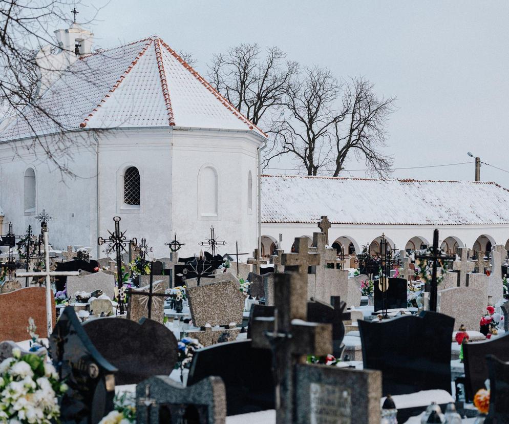 Ile kosztuje skromny pogrzeb? W Olsztynie jest drożej niż w Gdańsku czy Poznaniu