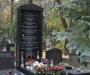 Grób rodziców Jarosława  Kaczyńskiego