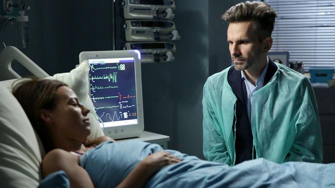 M jak miłość odc. 1437. Kamil Gryc (Marcin Bosak), Magda (Anna Mucha)