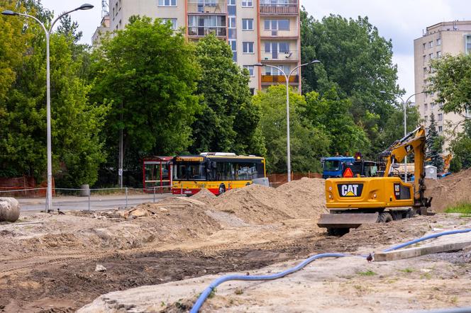 Budowa tramwaju na Stegny w Warszawie