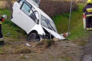 Wjechała do rowu, trafiła do szpitala 