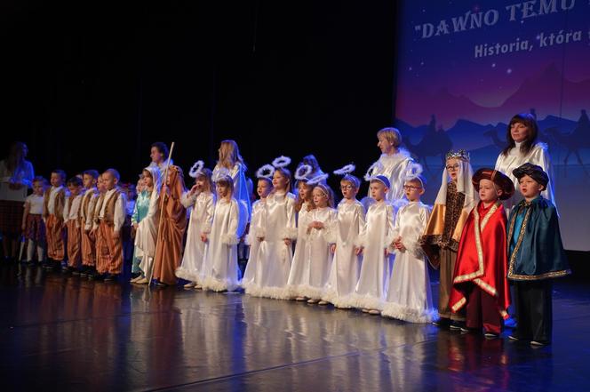 Jasełka i koncert kolęd przygotowały dzieci z Niepublicznego Przedszkola "Słoneczna Dolina" w Siedlcach