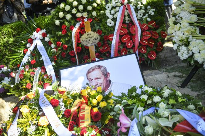 Pogrzeb Andrzeja Strzeleckiego. Gwiazdy żegnają aktora [GALERIA]
