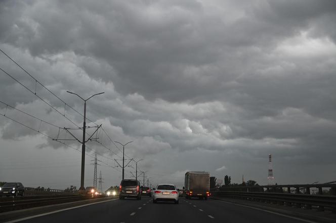 Zachodniopomorskie: Po burzach i ulewach ponad 160 interwencji strażaków