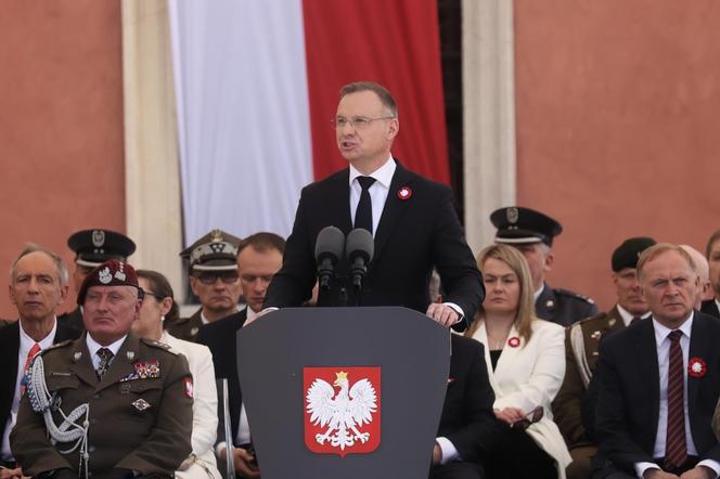 Uroczystości z okazji święta Konstytucji 3 Maja na Placu Zamkowym w Warszawie