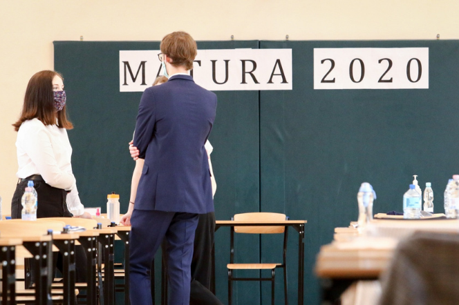 Matura poprawkowa 2020 - o której godzinie? O której jest poprawka?