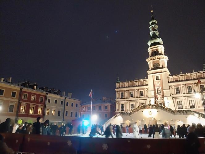 Mikołajki w Zamościu - otwarcie lodowiska 