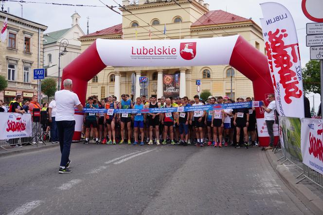 Poranek w Lublinie należał do biegaczy! Tak wyglądał 31. Bieg Solidarności! Mamy dużo zdjęć