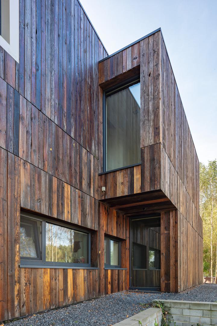 Dom jednorodzinny w Żabiej Woli 12