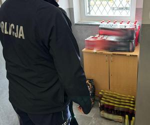 Okradli magazyn marketu w Kisielicach. Zatrzymano trzech mężczyzn