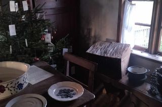 Aranżacje chałup bożonarodzeniowych z Parku Etnograficznym