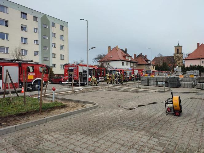 Lubuskie: Pożar pawilonu handlowego w Zbąszynku