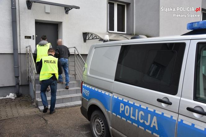 Zabójstwo w Piekarach Śląskich. Syn skatował matkę podczas libacji 