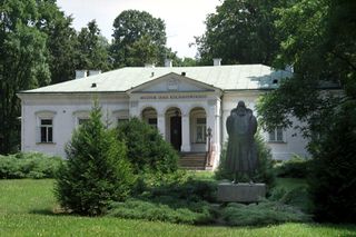 Dworek Kochanowskiego