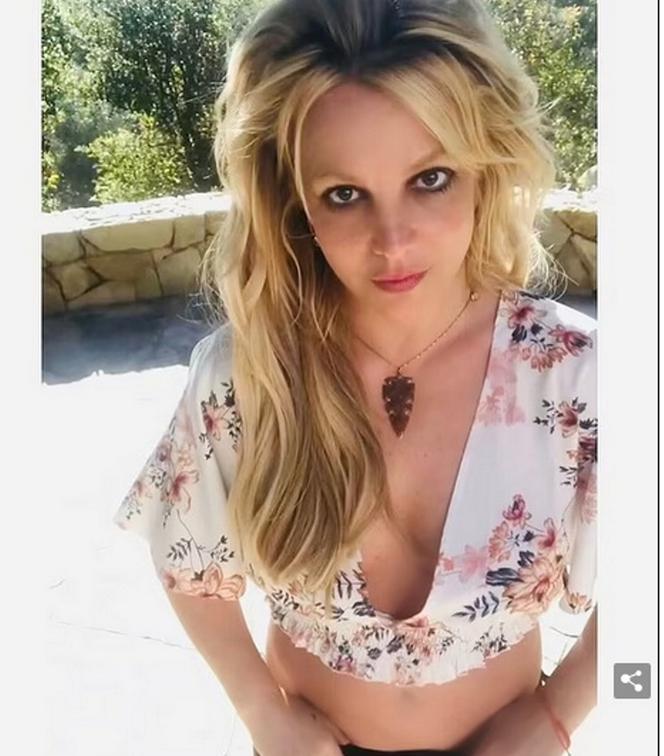 Britney Spears calkiem nago! Pokazała wszystko, fani w szoku