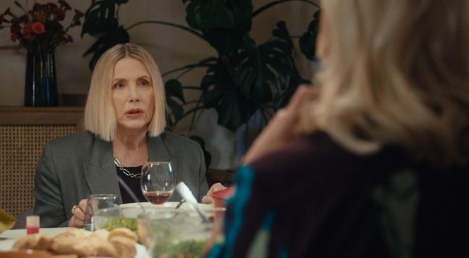 Rodzinka.pl 17 sezon odc. 297. Natalia (Małgorzata Kożuchowska), Beata (Agnieszka Wosińska)