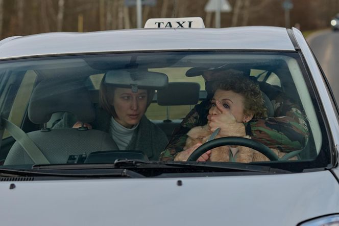 Na Wspólnej, odcinek 4005: Brutalny atak na Beatkę! Zginie po ataku nożownika? - ZDJĘCIA