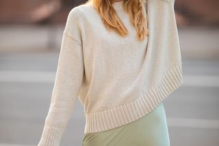 Nietypowe zestawy, które będą hitem tego sezonu. Sprawdź, czy masz je w swojej szafie