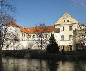 Zamek w Szydłowcu. Zobacz zdjęcia malowniczej rezydencji