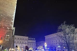 Światełko do Nieba podczas 32. finału WOŚP na Rynku Głównym w Krakowie