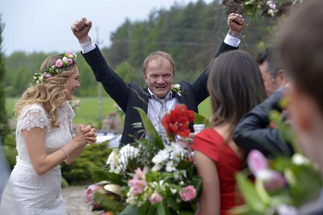 To nie koniec świata odcinek 26 Ula (Magdalena Lamparska),Darek (Eryk Lubos)