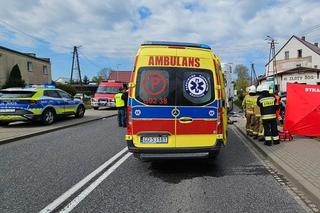 Ciężarówka uderzyła w mazdę na skrzyżowaniu. 66-latek zginął na miejscu! 