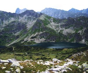 To najlepszy szlak w Tatrach na lato według AI. Piękne widoki i brak tłumów gwarantowane [GALERIA]