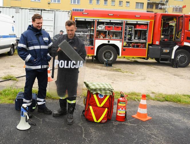 Policjanci szkolili się z gaszenia pożarów