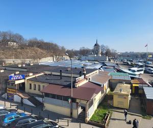 Targ przy ul. Ruskiej zniknie. W planach jest parking [GALERIA, AUDIO]