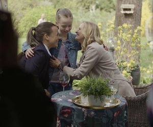 M jak miłość po wakacjach. Magda (Anna Mucha), Julia (Marta Chodorowska), Nadia (Mira Fareniuk)