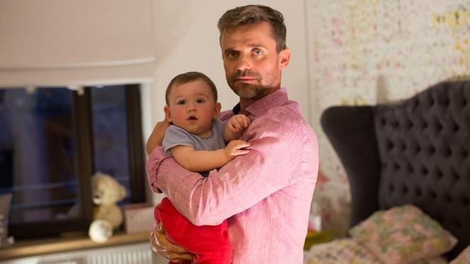 Na dobre i na złe odc. 713. radiolog Paweł (Marcin Sianko), Józio (Aleksandrer Cherepanov)