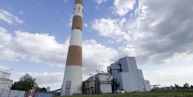 Komin ciepłowni w Kawęczynie