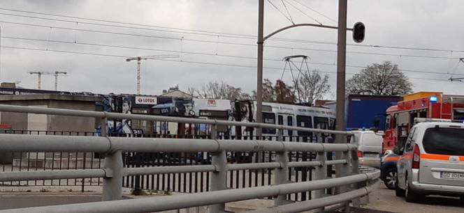 Gdańsk: Zderzenie tramwaju z tirem