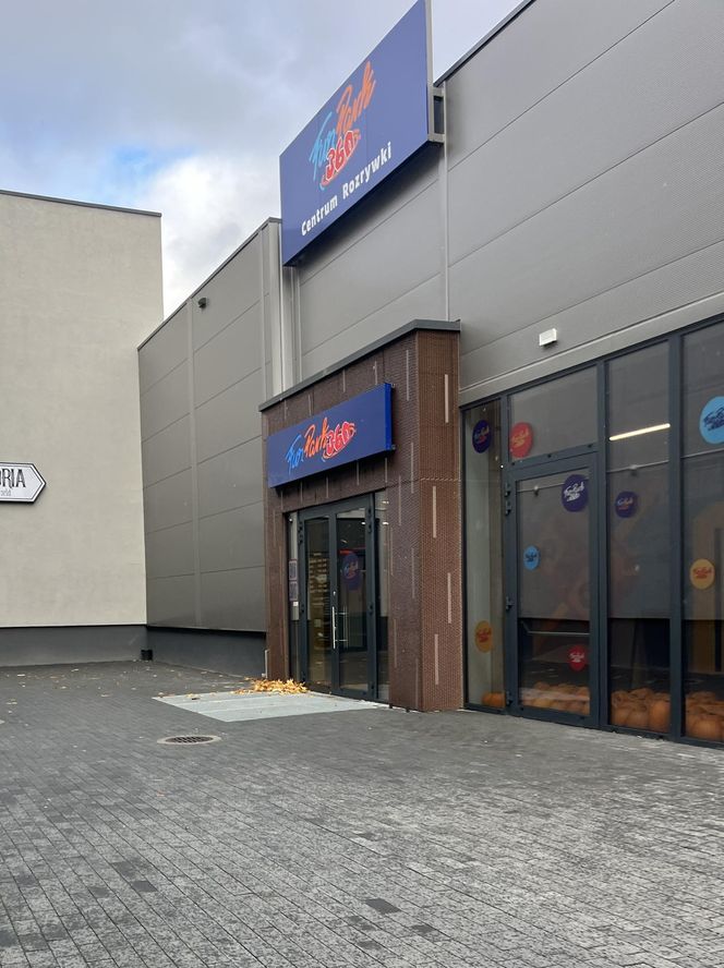 Anastazja złamała kręgosłup w bawialni