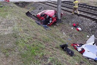 Raciborowice. Śmiertelny wypadek na przejeździe kolejowym [ZDJĘCIA].