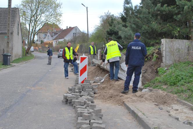 Ściana przewróciła się na robotników