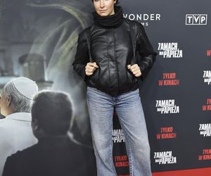 Premiera Zamach na papieża