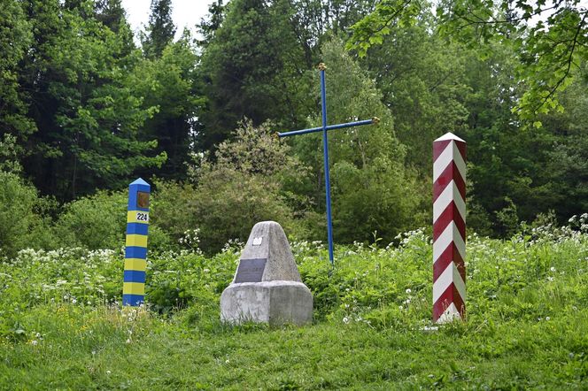 San. To główna rzeka Bieszczad. Stanowi granicę pomiędzy Polską a Ukrainą