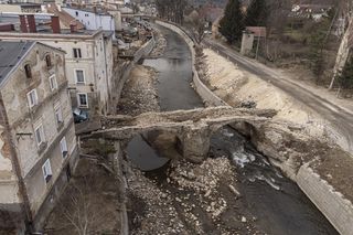 Tak wygląda Lądek Zdrój kilkadziesiąt dni po powodzi. Poruszająca relacja Anny Lubczyńskiej