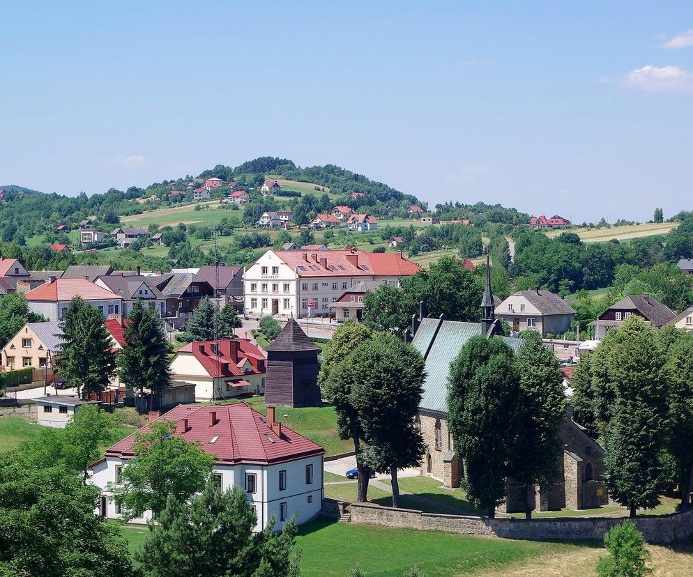 To miasto z Małopolski było kiedyś wsią. Kiedyś należało do najstarszego zakonu w Polsce