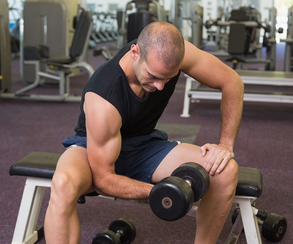 Czy intensywny trening może spowodować wypadanie włosów?